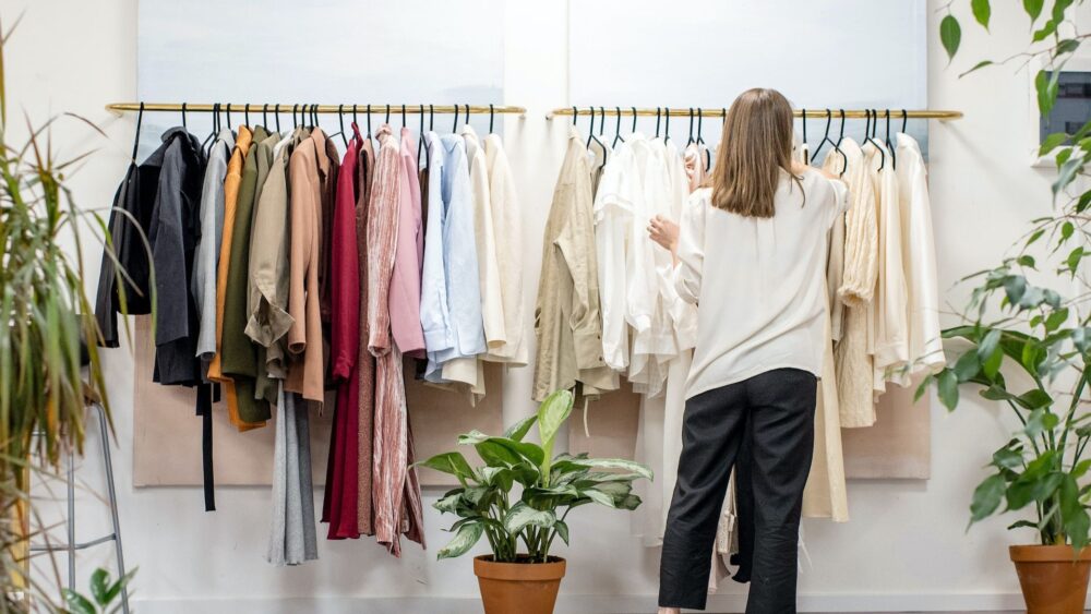 Życiowy minimalizm: posiadając mniej, zyskujesz więcej